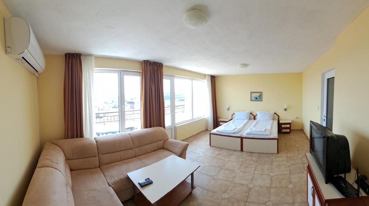 Guest House Polikseni Sozopol Bagian luar foto