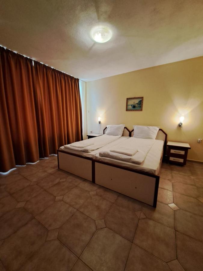 Guest House Polikseni Sozopol Bagian luar foto