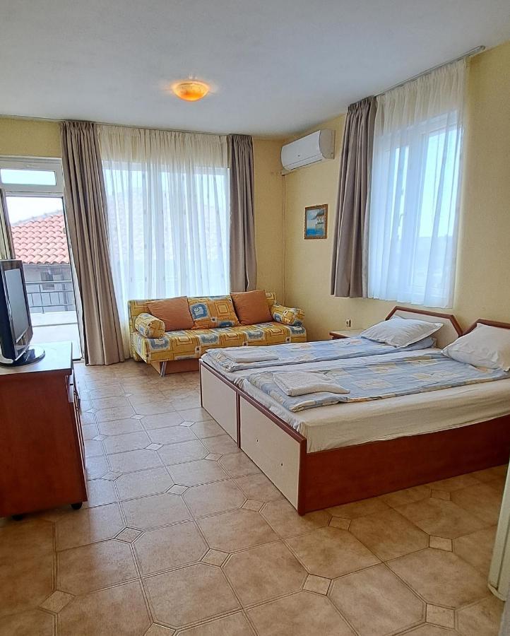 Guest House Polikseni Sozopol Bagian luar foto
