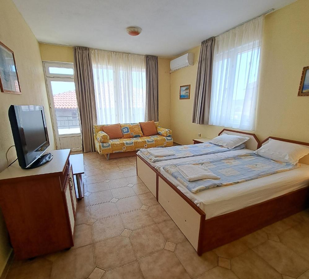 Guest House Polikseni Sozopol Bagian luar foto